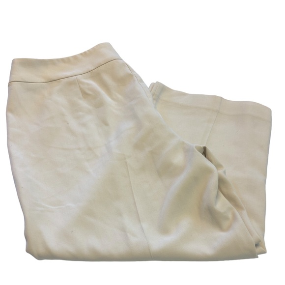 Chico’s Women’s Pant Cropped Dressy Flat Front Straight or Wide Leg Side Zip - Picture 2 of 9